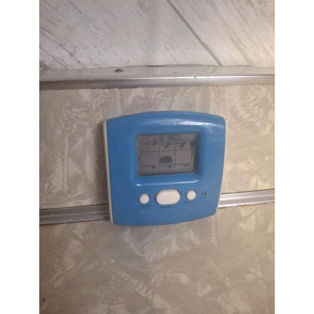 Radica Slot Pocket, 3 Line Betting Electronic Handheld Game Mattel Blue Vintage